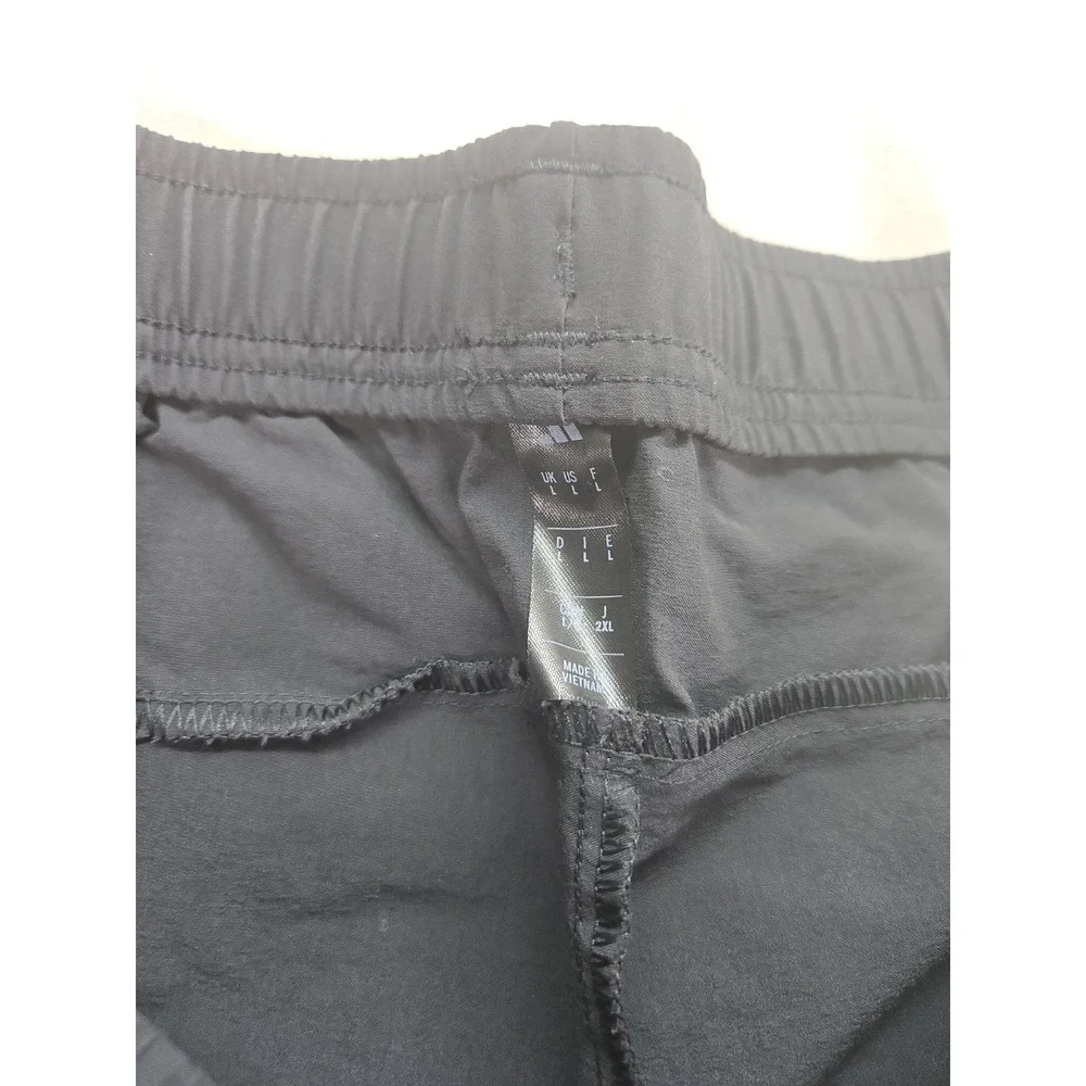 Adidas Terrex Men's Size Large Cargo Pants Hiking Black UPF 50+ NWT